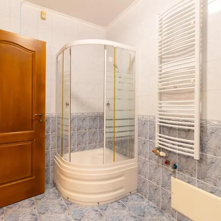 Szelidi アパートホテル