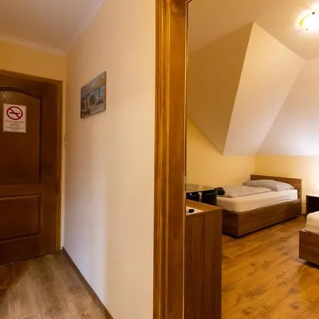 Szelidi 4*