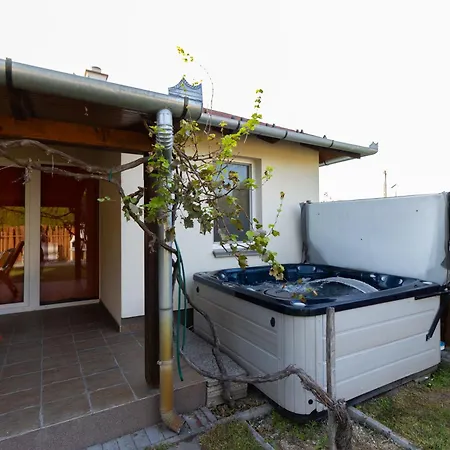 Szelidi アパートホテル