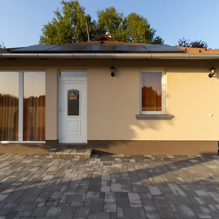 アパートホテル Szelidi