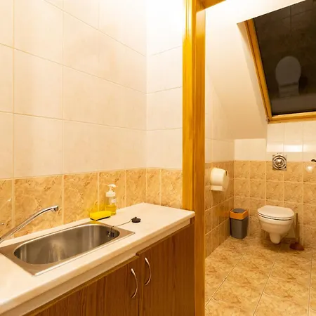 Szelidi 4*