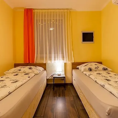 Apart-hotel Szelidi 4*