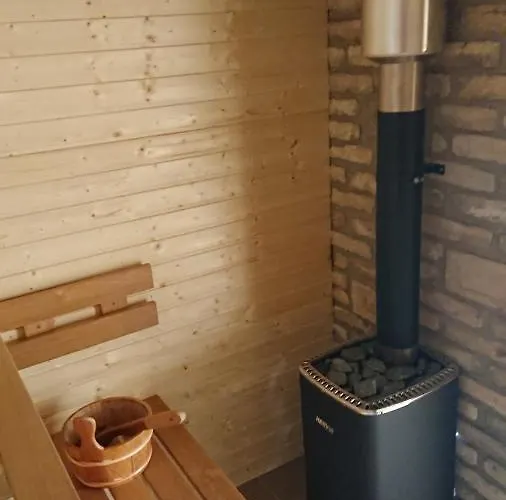 Szelidi Lägenhetshotell 4*