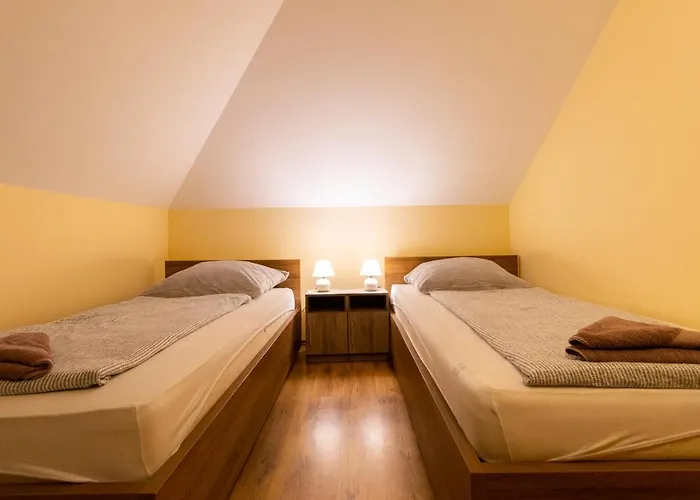 Lägenhetshotell Szelidi 4*